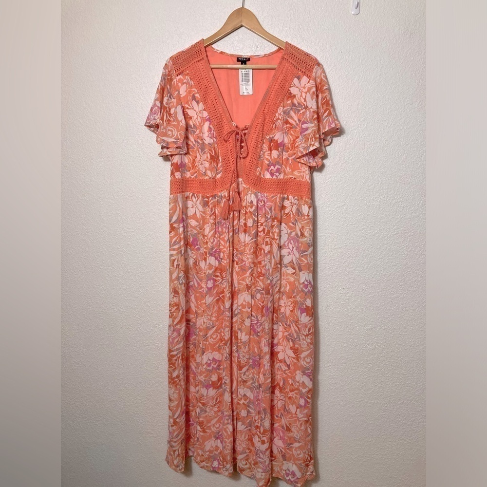 NWT Torrid lace up babydoll maxi dress peach floral size 2 18-20 lace trim